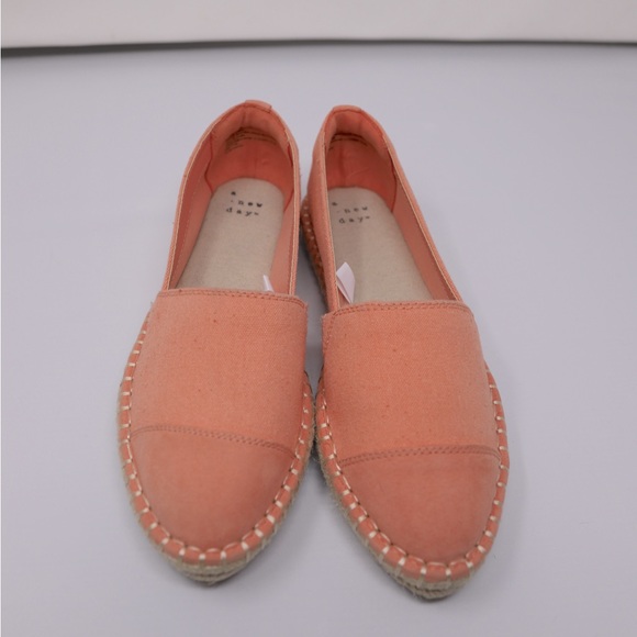 a new day Coral espadrille flats in size 7 - Picture 3 of 3